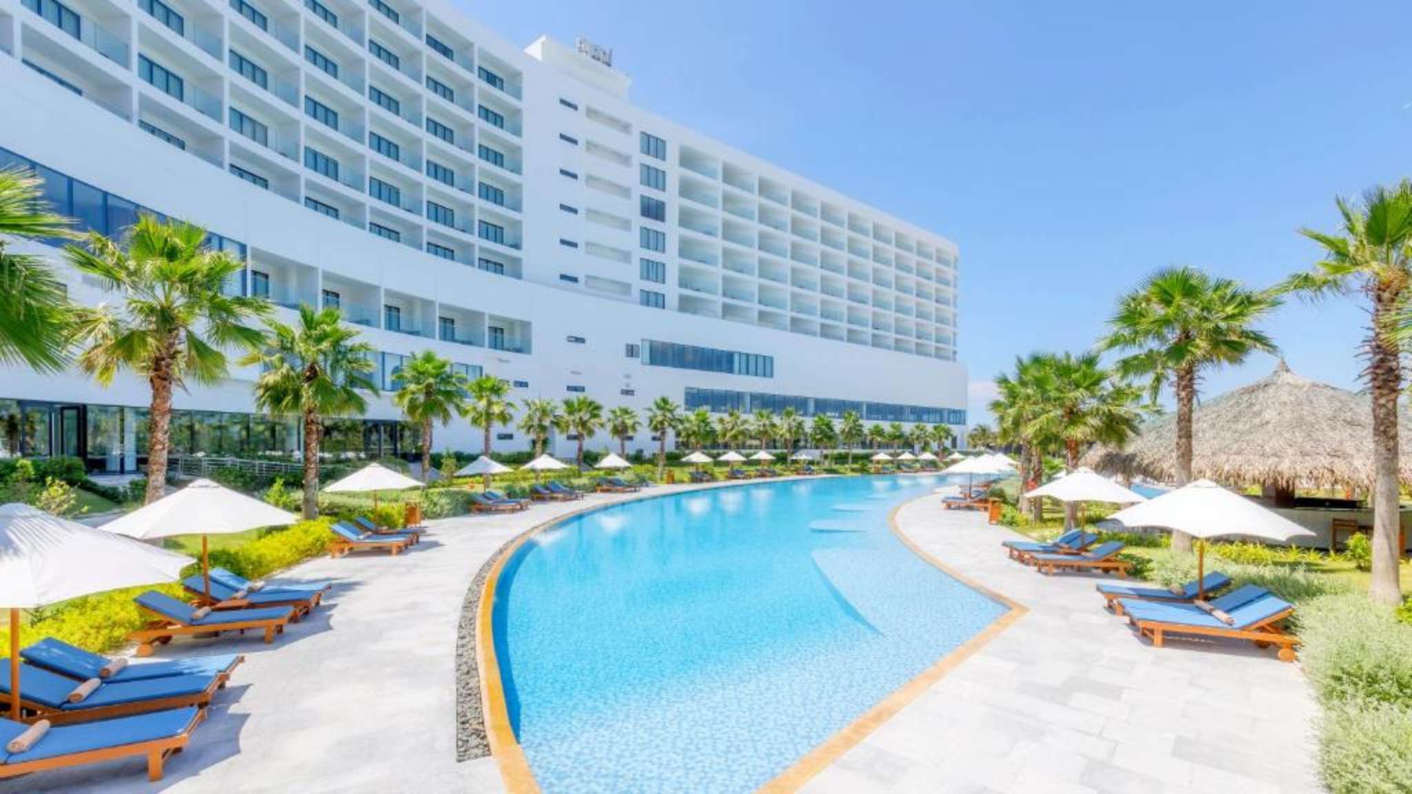 Toàn cảnh Selectum Noa Resort Cam Ranh